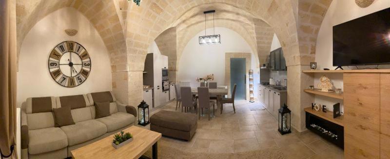 Lata Luxury Home Casa Vacanze Brindisi Dış mekan fotoğraf